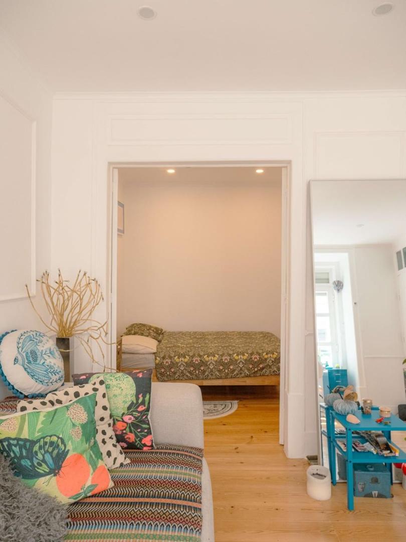 Charming 1br With Terrace Praca Flores | By Airnest